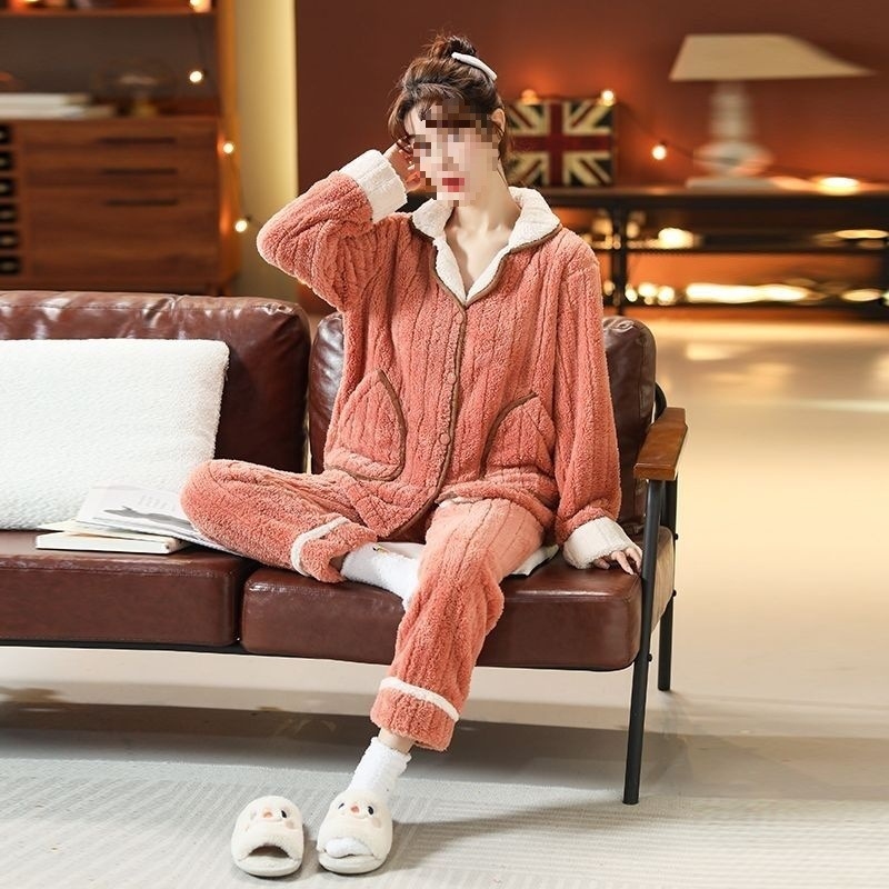 Kaheosaline pijamapaar TR-kangast, polosärk, 3/4 varrukad