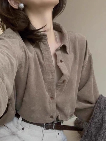 Cămașă din corduroy cu guler rever, mâneci lungi, nasturi simpli, lungime obișnuită