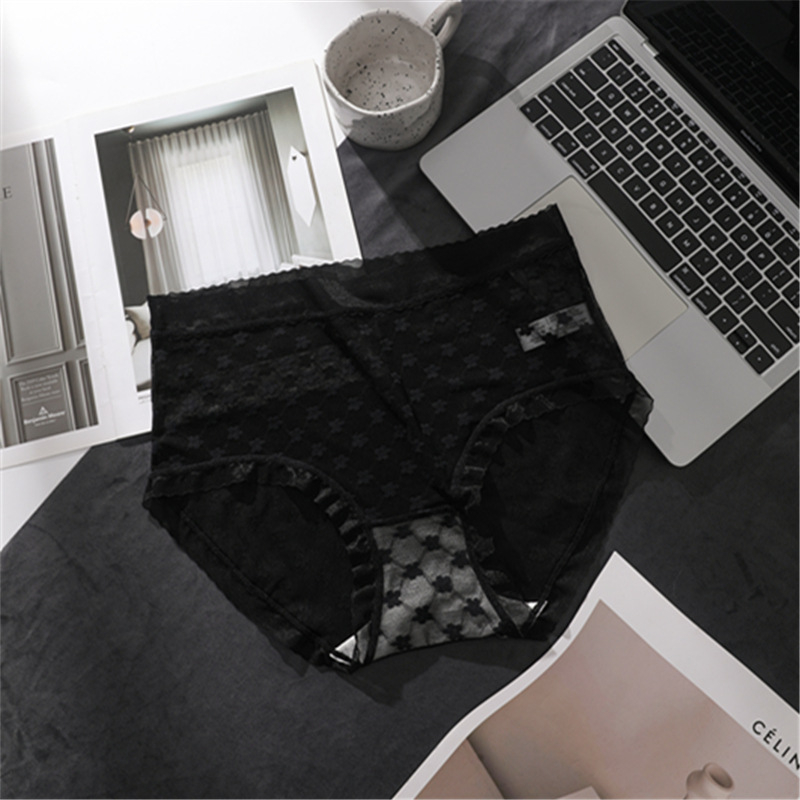 Ženske čipkaste gaćice velikog broja, srednji pojas, seksi i prozračne