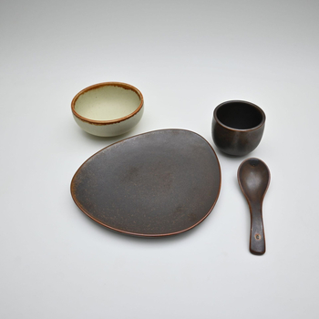 Keramički set od četiri dijela: pločica od kostiju, čaša za vodu, žlica i zdjela – Novi kineski stil, planinski divlji motiv; Materijal: keramika; Uzorak: jednofarban; Oblik: nepravilni