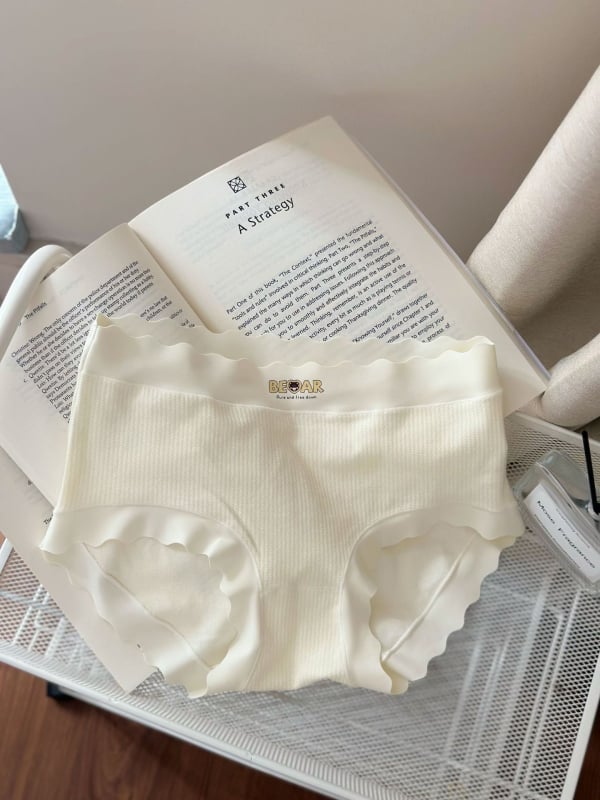 Chiloți de femei din bumbac, talie medie, croială triunghi, respirabili, țesătură Jacquard