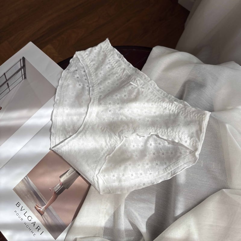 Chiloți pentru fete din nailon 80–90%, respirabili și uscare rapidă, imprimeu tridimensional pe plasă subțire, talie medie