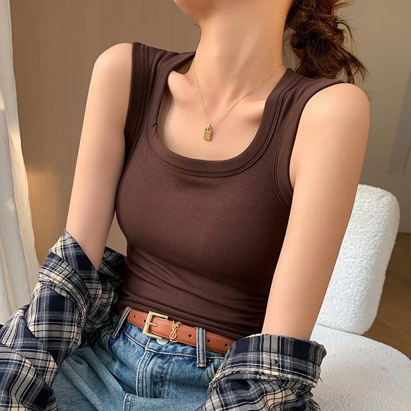 Γυναικείο γιλέκο σε σχήμα Ι, στενή εφαρμογή, με αποσπώμενες τιράντες και ενσωματωμένο μαξιλαράκι στήθους, ύφασμα βισκόζη 90–95%, Άνοιξη 2025