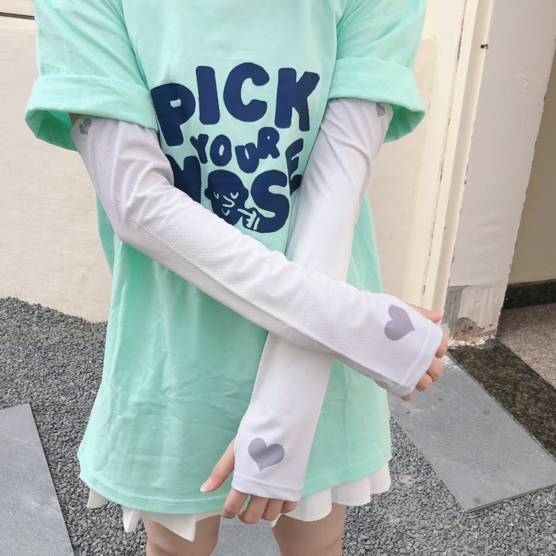 Градиентни Ice Silk ръкави за момичета - защита за ръката и предмишницата, мотив сърце, лято, 81–95% Ice Silk (полиестер) и ≤10% спандекс