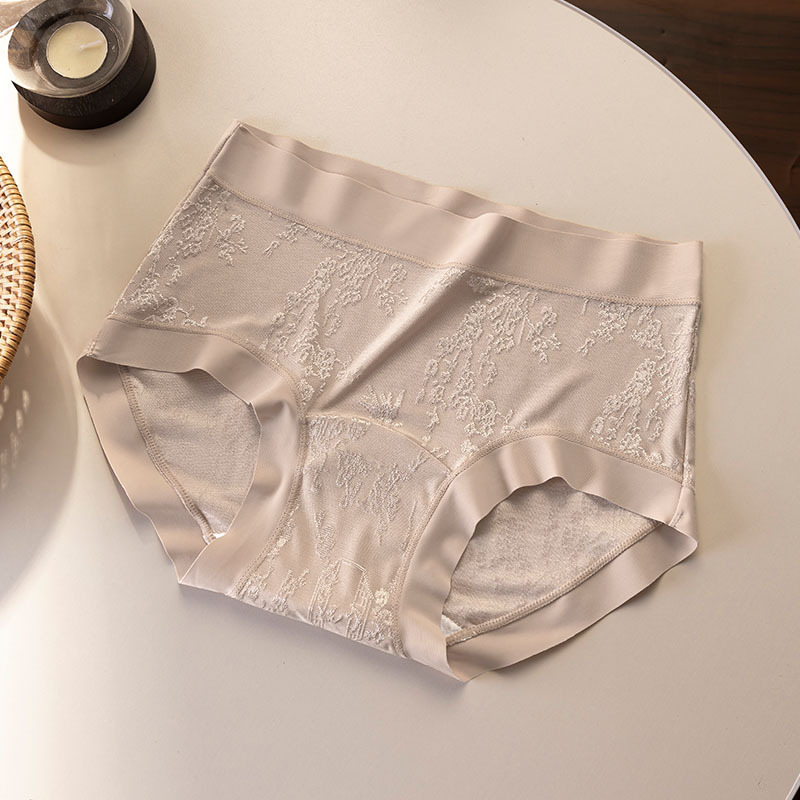 Ženske donje gaćice sa srednjim pojasom i jacquard izvezenim uzorkom - najlon glavna tkanina, pamukova podstava, cvjetni uzorak, prozračnost i antibakterijska svojstva