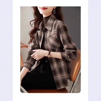 Cămașă în carouri, stil cardigan/urban, mâneci lungi, guler polo, croială lejeră, lungime 50–65 cm, poliester