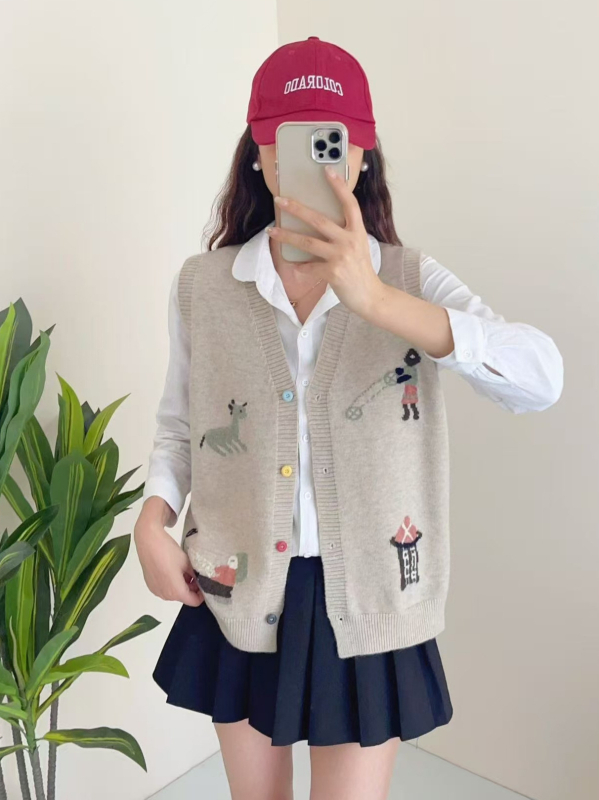 Pletena ženska vesta bez rukava, V-izrez, pamuk 95%+, književno retro stil, duljina 50–65 cm