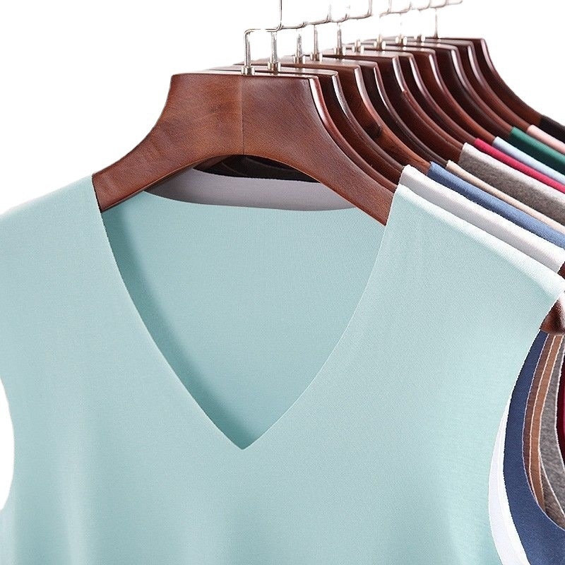Muška bezrukna vest s V-izrezom, Milk Silk tkanina, poliester, srednja gustoća 181–200 g/m², ljeto, svestran stil