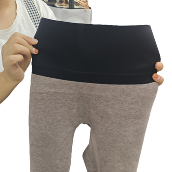 Hlače-legginsi s flis podstavom, najlon materijal, debeli, dugi tubovi, normalan preklop