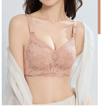 Push-Up сутиен без шевове, безжичен, дебели формовани чашки, 3/4 чаши, дантела