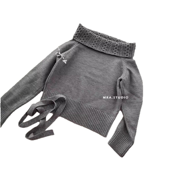 Pulover cu motiv 3D, mâneci raglan, guler cu un singur nasture, croială slim, grosime moderată