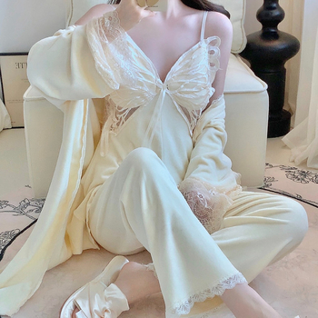 Pijamă trei piese din catifea Island, decolteu în V, mâneci lungi și pantaloni; stil sexy, material gros, 90–95% poliester; potrivită pentru iarnă, primăvară și toamnă.