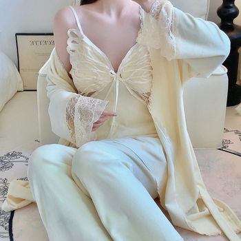 Pijamă trei piese din catifea Island, decolteu în V, mâneci lungi și pantaloni; stil sexy, material gros, 90–95% poliester; potrivită pentru iarnă, primăvară și toamnă.