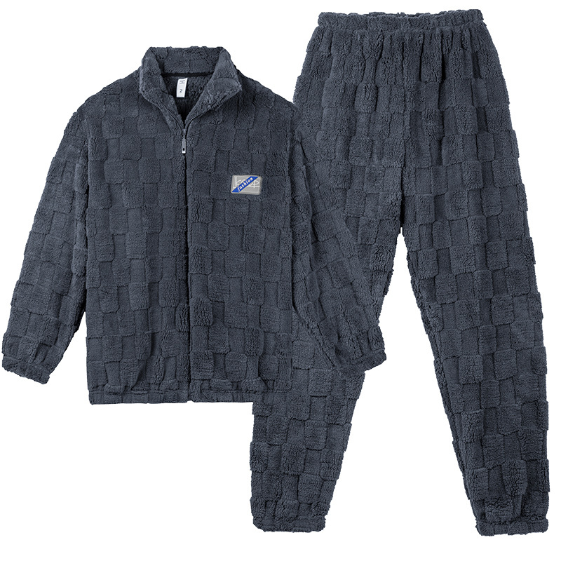 Set de pijamale pentru bărbați, iarnă, din flanel cu căptușeală fleece, guler înalt (stand collar), stil cardigan, mâneci lungi și pantaloni, confortabil și călduros.