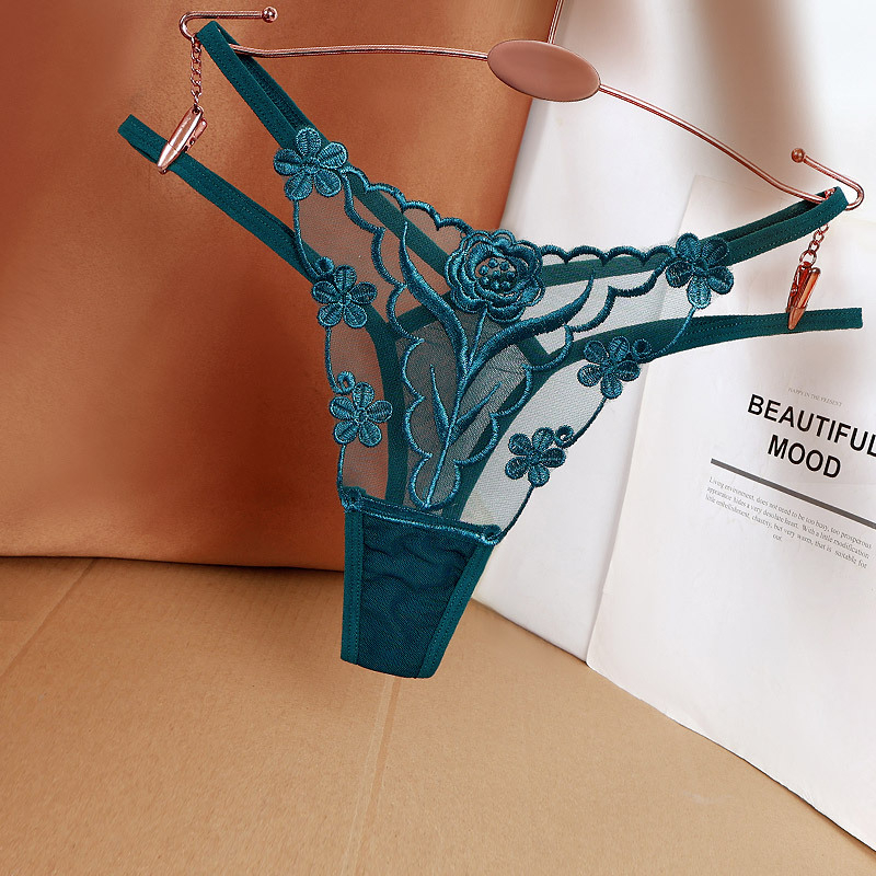 Moteriškos thong kelnaitės – kvėpuojantis tinklinis audinys, jacquard su gėlių raštu, pagrindinis audinys elastanas, žemas juosmuo