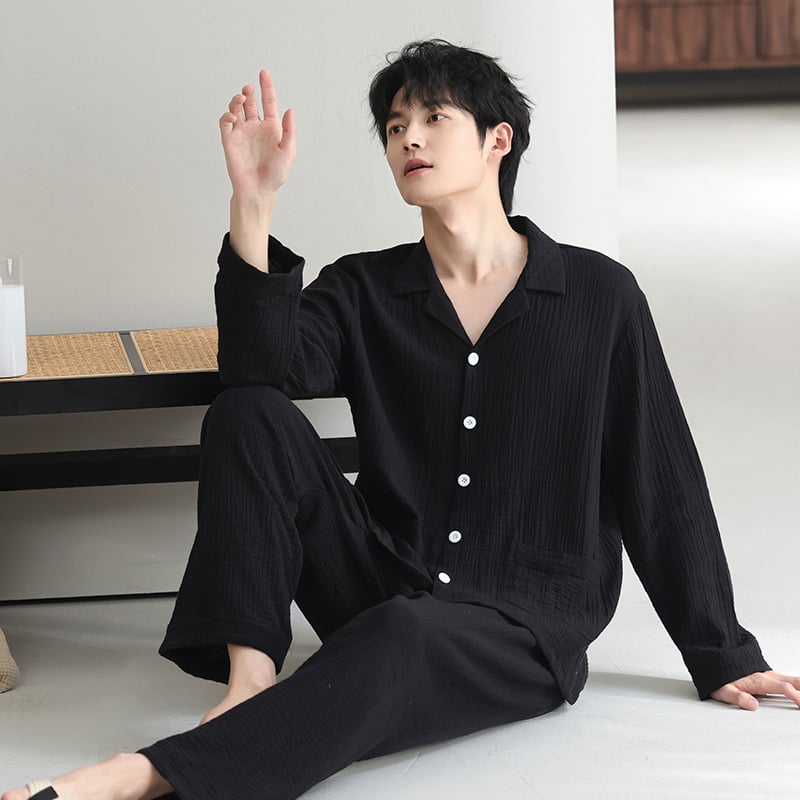 Muški pidžama u kardigan stilu, 100% pamuk, reverasti ovratnik, dugi rukavi, srednje težine 141-160 g/m², prozračan i udoban za dom i vanjsku upotrebu, pogodna za proljeće i jesen.