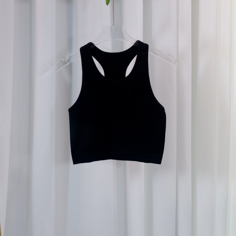 Női rövid, varrásmentes sportos top — gyorsan száradó, alap- és külső rétegként is használható, Nylon + Spandex 95/5, rövid fazon 35,5–41,5 cm, Ősz 2025