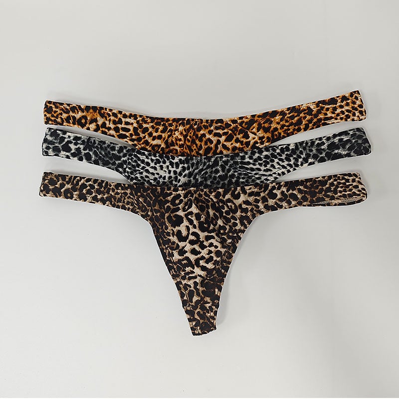 Lenjerie intimă masculin tip thong, imprimeu leopard, buzunar pentru bulge, talie joasă, poliester 90-95%