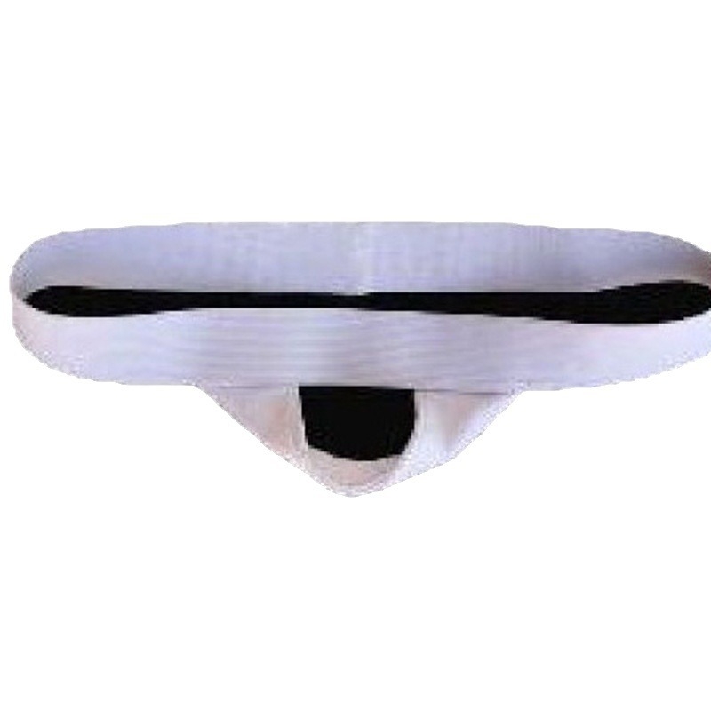 Vyrinės kelnaitės su žiedu kelti ir formuoti, žemas juosmuo, kvėpuojanti medžiaga, thong stilius