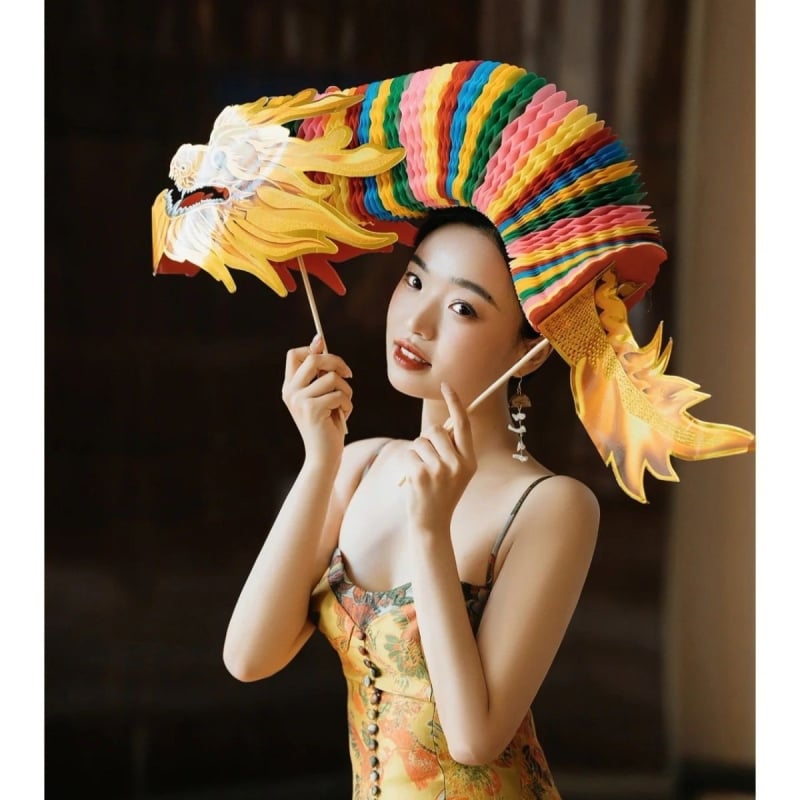 Сватбен фотопроп: хартиен дракон за танц на дракон, марка Yisheng; опаковка: OPP пакет; материал: хартия; предназначение: сватба