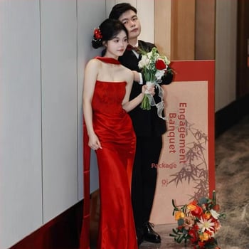 Vakarinė suknelė be peties, ilga, liemens viduryje, 2025 ruduo