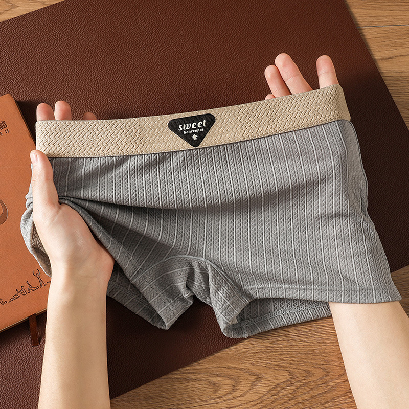 Moterų kvėpaujančios bokserinės kelnaitės, vidutinio juosmens, Ice Silk audinys, pagrindinis nailonas 90–95%