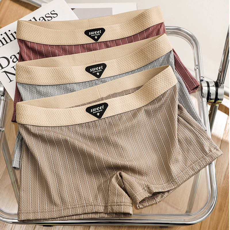 Moterų kvėpaujančios bokserinės kelnaitės, vidutinio juosmens, Ice Silk audinys, pagrindinis nailonas 90–95%