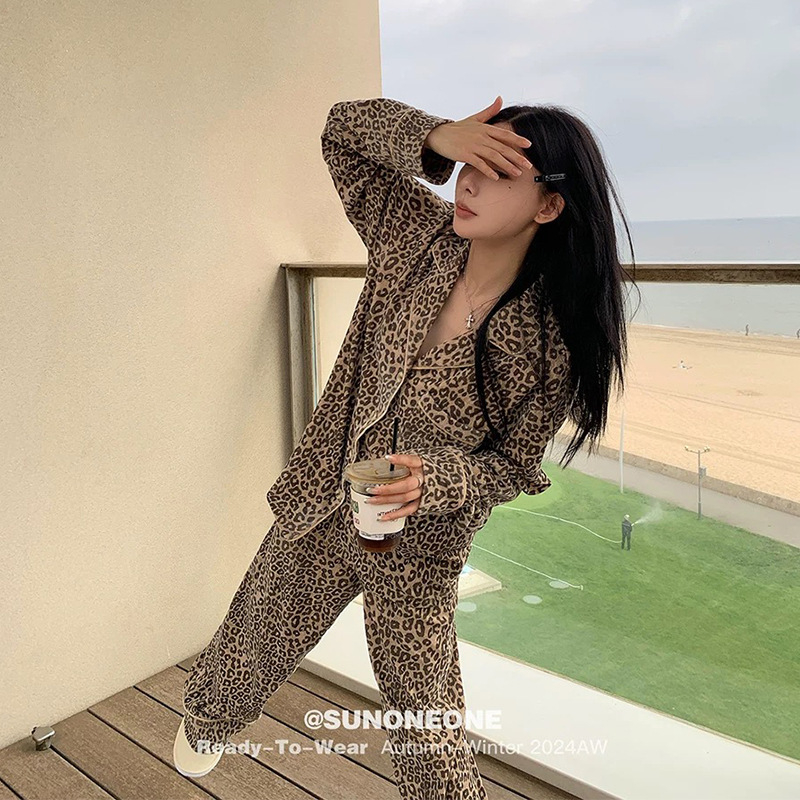 Ženski pidžama set s leopard uzorkom, kardigan s ovratnikom, debeli materijal, udoban kroj, za parove