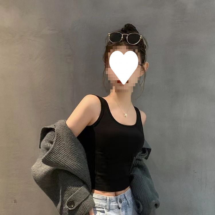 Hooded Sweatshirt u američkom stilu s dvostrukim zatvaračem — Corduroy tkanina; krzno od kunića <30%; mješavina drugih vlakana; proljeće 2023