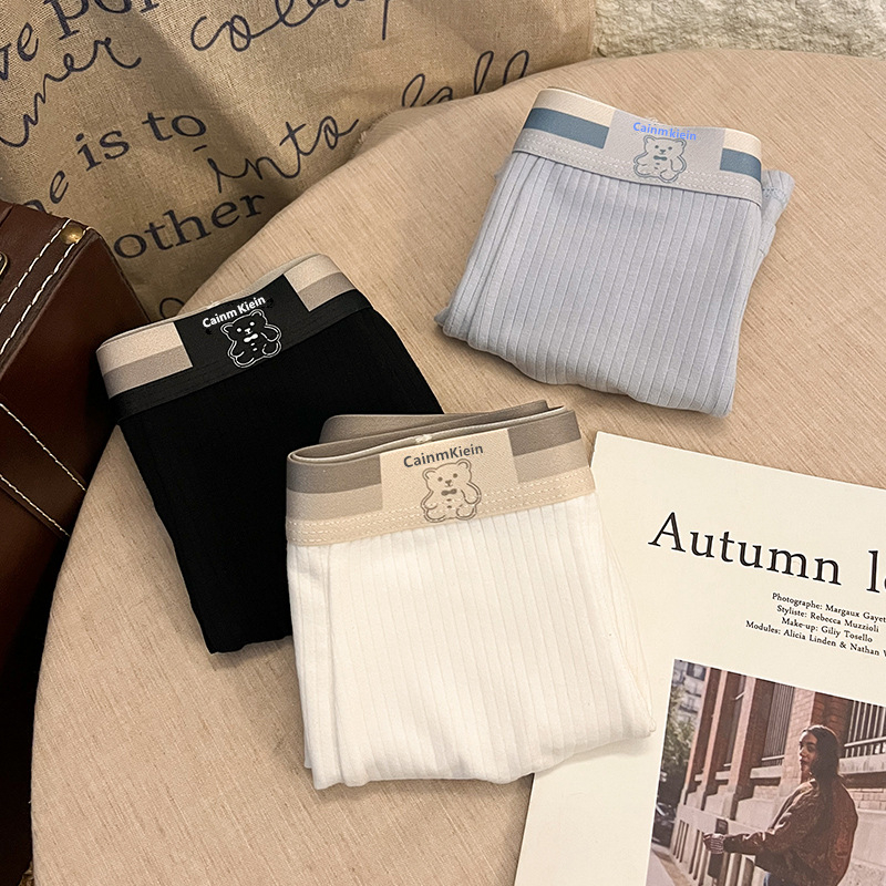 Boxeri bărbați din bumbac, unicolor, respirabili și antibacterieni, talie medie, fără cusături, căptușeală de viscoză (90–95%).