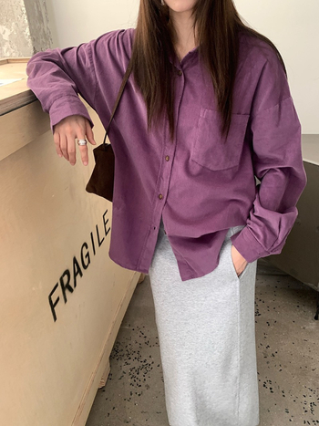 Pamut corduroy ing, egyszínű, laza szabás, hosszú ujjú, gallér, egy sor gombbal záródik