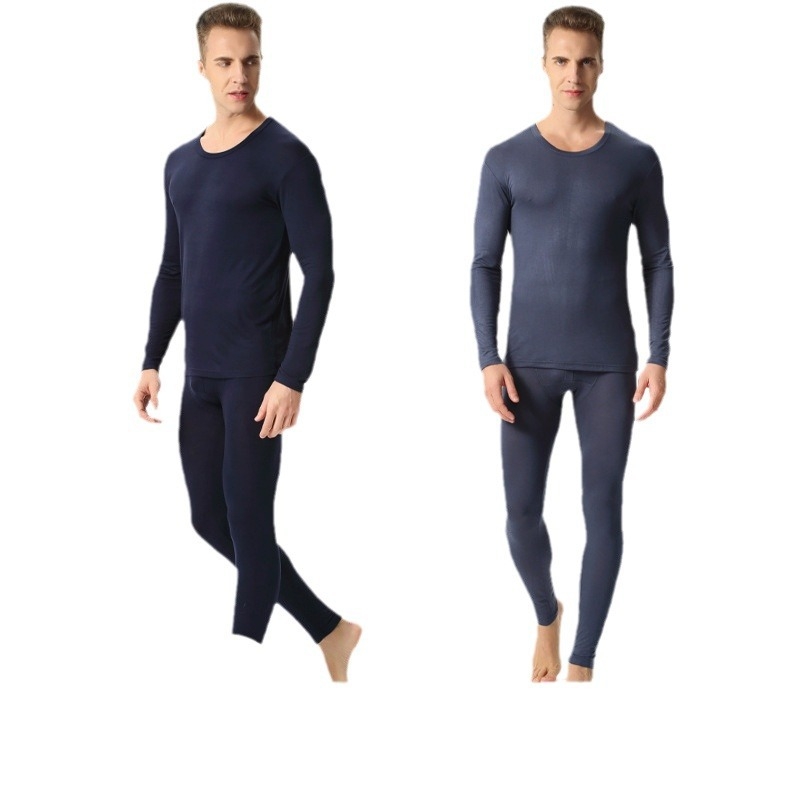 Set de pijamale din modal pentru bărbați: bluza cu mânecă lungă și pantaloni; tricot subțire, 80–90% modal, 181–200 g/m², pentru toate anotimpurile