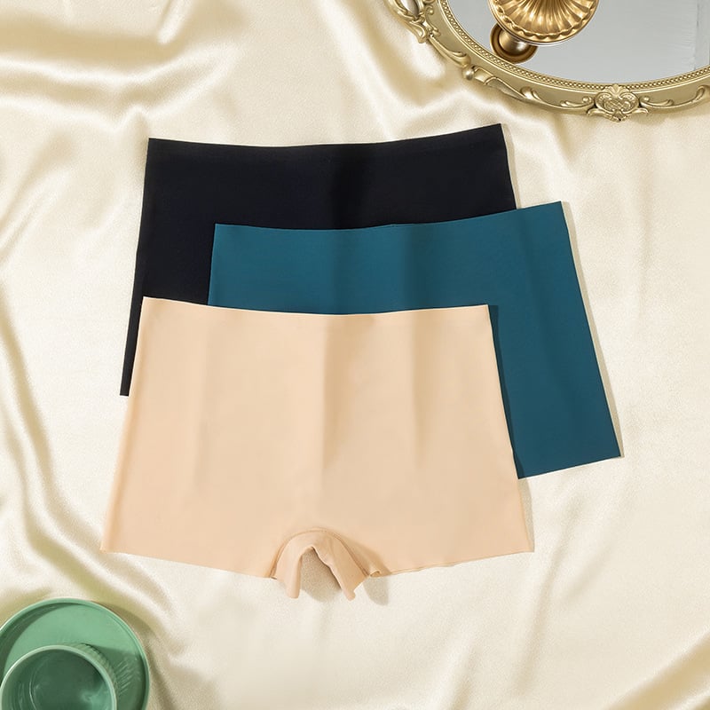 Moterų boxer šortai – antišvytėjimas, be pėdsakų, kvėpuojantys, greitai džiūstantys, nematomi; audinys: nailonas; mezginys: megztas; iekšvartis: medvilnė; pagrindinis audinys: 90–95% nailonas