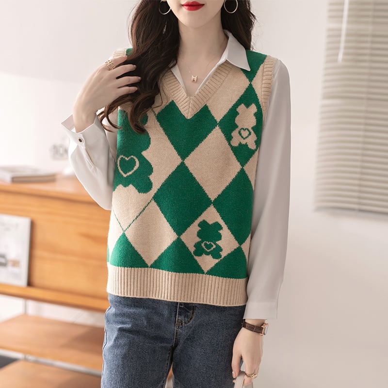 Moteriška megztinė liemenė su V iškirpte, Mori stilius, trumpas ilgi, dryžių/kvadratin raštas, Angola audinys, turinys 50–70%