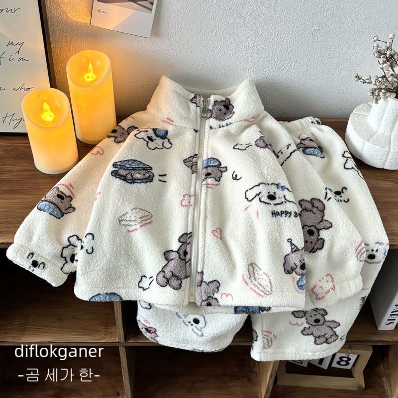 Vaikų pižama iš koralinio veliūro, unisex, 100% poliesterio fleece, storos tekstūros, gyvūnų ir animacinių filmų raštas, korėjietiškas stilius