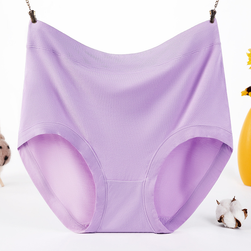 Ženske gaćice visokog struka od modalnog materijala, prozračne, s podizanjem bokova i oblikovanjem abdomena, jednobojne, veličina plus