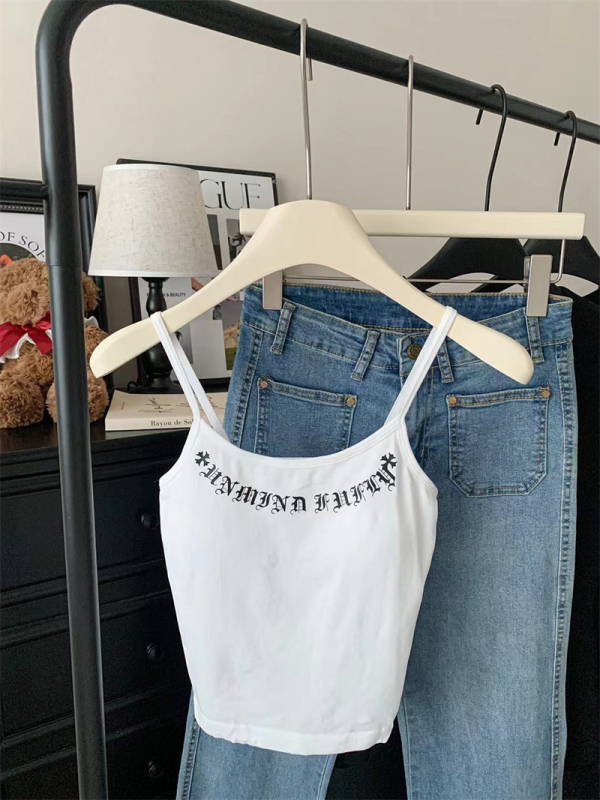 Camisole top u sling stilu, uskog kroja, 80-90% najlona, mikroelastičan, naramenice nisu odvojive