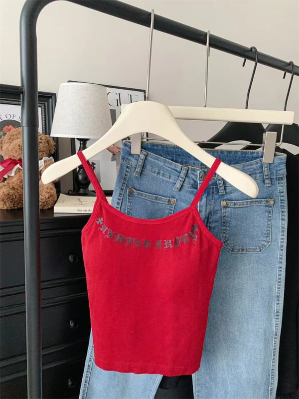 Camisole top u sling stilu, uskog kroja, 80-90% najlona, mikroelastičan, naramenice nisu odvojive