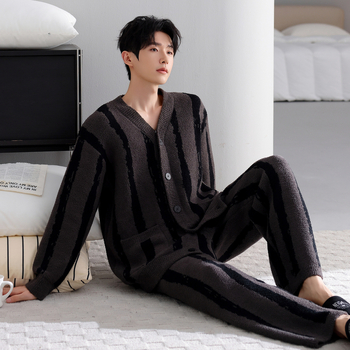 Set pijama bărbați, 100% poliester, cardigan cu decolteu în V + pantaloni, mâneci lungi, grosimea 251–300 g/m2, pentru toamnă-iarnă, purtare acasă