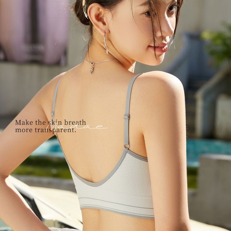 Nylonból készült varrat nélküli sportos top V-nyakú, vékony anyag 101–120 g/m², egész éves viselet