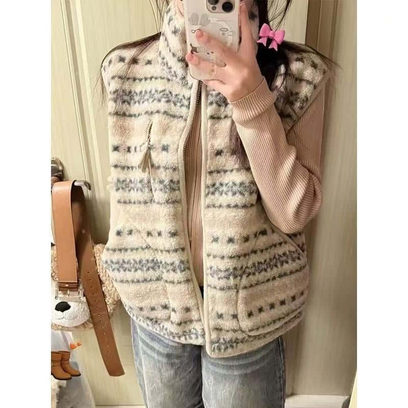 Moteriška dvipusė stora fliso liemenė su stovu apykakle, geometrinis Fair Isle raštas, retro laisvas kirpimas