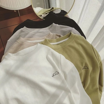 Divpusējs samts, silts garām piedurknēm T-krekls ar apaļu kakla izgriezumu, brīvā piegriezuma, dzīvnieku raksts