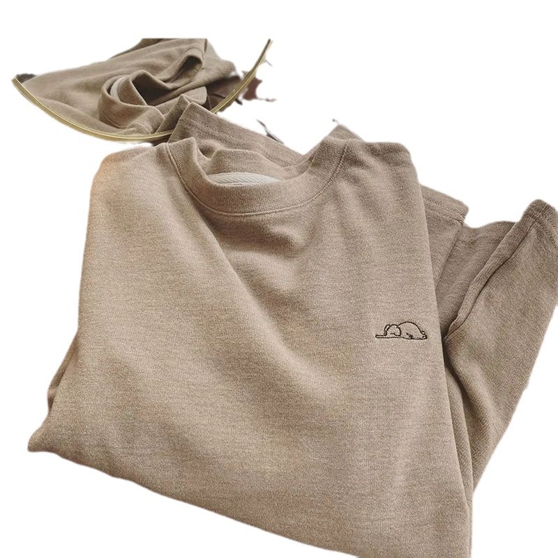 Divpusējs samts, silts garām piedurknēm T-krekls ar apaļu kakla izgriezumu, brīvā piegriezuma, dzīvnieku raksts