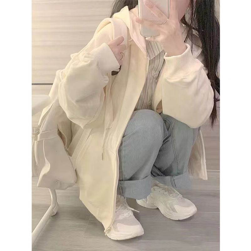 Ženski hoodies s kapuljačom i zatvaračem – japanski stil sladak, opušten kroj; corduroy tkanina s krznom zečjeg (<30%); proljeće 2023