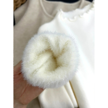 Ženski pleteni džemper s polovičnim rolom visokog ovratnika, debeli pleteni materijal, slim fit, duge rukave, standardna dužina