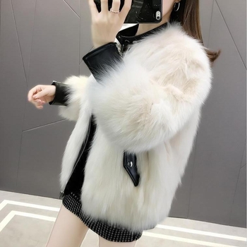 Sievietes kažokādas jaka no mākslīgās lapsas kažokādas ar PU ādas ieliktņiem, korduroja audums, trušu kažokāde <30%, pavasaris 2023