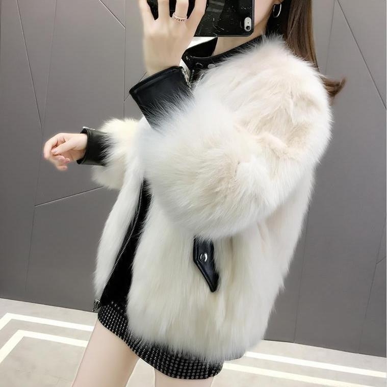 Sievietes kažokādas jaka no mākslīgās lapsas kažokādas ar PU ādas ieliktņiem, korduroja audums, trušu kažokāde <30%, pavasaris 2023