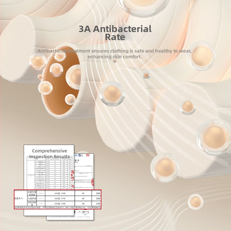 Vīriešu kokvilnas pidžamu komplekts ar atvērtu apkakli, garām piedurknēm un biksēm; kokvilnas maisījums 30–50%, vidējā biezuma; pavasaris un rudens; ērts mājas apģērbs jauniešiem