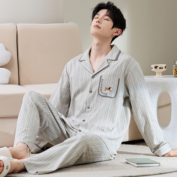 Vīriešu 100% kokvilnas pidžamu komplekts ar reveru, kardigan, garās piedurknes, vidēji smags audums (181-200 g/m²), elpojošs un ērtas, piemērots pavasarim un rudenim