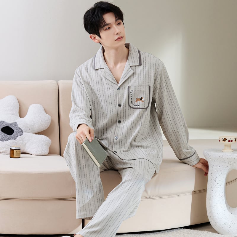 Vīriešu 100% kokvilnas pidžamu komplekts ar reveru, kardigan, garās piedurknes, vidēji smags audums (181-200 g/m²), elpojošs un ērtas, piemērots pavasarim un rudenim